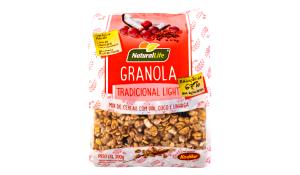 Quantas calorias em 1/2 xícara (40 g) Granola Tradicional Light?