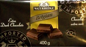 Quantas calorias em 1/4 unidade (25 g) Chocolate 70% Extra Noir?