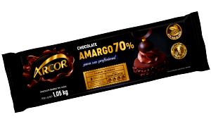 Quantas calorias em 1/6 barra (25 g) Chocolate 70% Cacau com Amendoim?