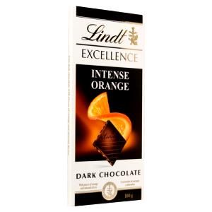 Quantas calorias em 1/8 unidade (25 g) Chocolate Negro com Amêndoas Inteiras?