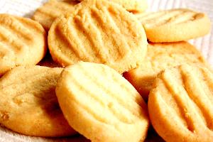 Quantas calorias em 1 Biscoito (10 Cm De Diâmetro) Biscoitos Simples ou de Leite de Manteiga?
