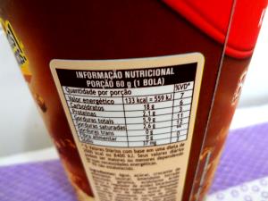 Quantas calorias em 1 bola (60 g) Blast Paçoca Crocante?