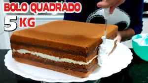 Quantas calorias em 1 Bolo (Quadrado De 20 Cm) Bolo de Café?