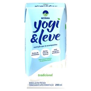 Quantas calorias em 1 caixinha (200 ml) Yogi e Leve?
