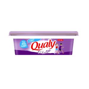 Quantas calorias em 1 colher de sopa (10 g) Margarina Qualy Light?