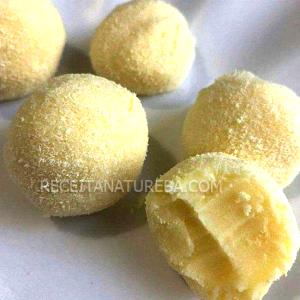 Quantas calorias em 1 colher de sopa (20 g) Beijinho Fit?