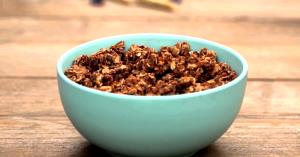 Quantas calorias em 1 colher de sopa (20 g) Granola?