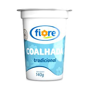 Quantas calorias em 1 copo (130 g) Coalhada Abacaxi Light?