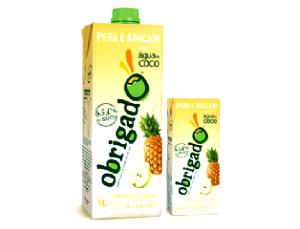 Quantas calorias em 1 copo (200 ml) Água de Coco com Pera e Abacaxi?