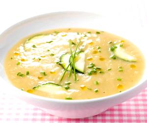 Quantas calorias em 1 Dose Sopa De Curgete Com Cebolinho?