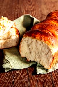 Quantas calorias em 1 fatia (23 g) Pão de Leite?