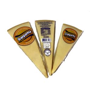 Quantas calorias em 1 fatia (30 g) Queijo Grana Padano?