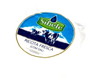 Quantas calorias em 1 fatia (30 g) Ricota Fresca sem Sal?