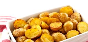 Quantas calorias em 1 Grande (7,5 Cm - 10,5 Cm De Diâmetro, Cru) Batata no Forno (Casca Consumida)?