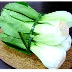 Quantas calorias em 1 İnteiro (840,0 G) Repolho chinês pak-choi, cru?