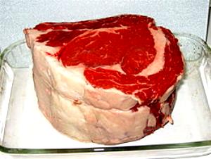 Quantas calorias em 1 Lb Carne de Vaca da Capa de Filé (Cortada até 0,3 cm de Gordura)?