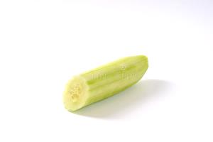 Quantas calorias em 1 Médio Pepino (Descascado)?