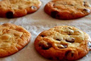 Quantas calorias em 1 Oz Cookie de Manteiga ou Açucar?