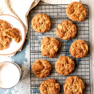 Quantas calorias em 1 Oz Cookies de Aveia?