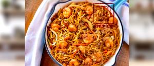 Quantas calorias em 1 Oz Lo Mein de Camarão?