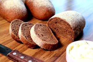 Quantas calorias em 1 pão (50 g) Pão Australiano?