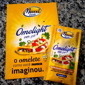 Quantas calorias em 1 pacote (18 g) Omelight em Pó?