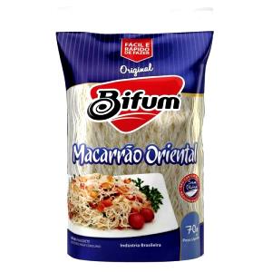 Quantas calorias em 1 pacote (70 g) Macarrão Oriental?