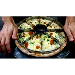 Quantas calorias em 1 Pedaço (1/8 De 30 Cm De Diâmetro) Pizza com Carne e Vegetais?