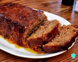 Quantas calorias em 1 Polegada Cúbica Bolo de Carne Moída?