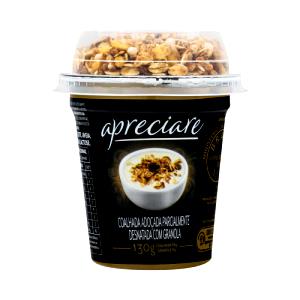 Quantas calorias em 1 porção (130 g) Coalhada Adoçada Parcialmente Desnatada com Granola?