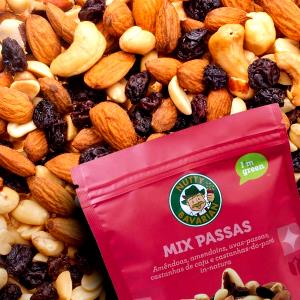 Quantas calorias em 1 porção (15 g) Mix de Castanhas e Uva-Passa?