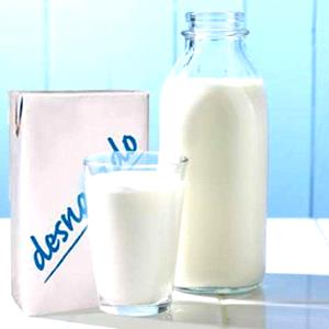 Quantas calorias em 1 Porção (245 G) Kefir de Leite Desnatado?