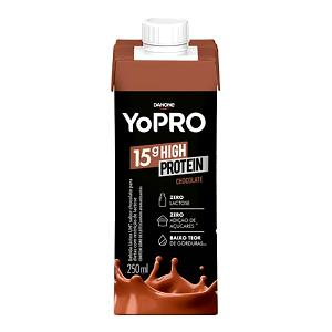 Quantas calorias em 1 porção (250 ml) Yopro 15G High Protein Chocolate?
