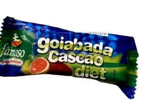 Quantas calorias em 1 porção (30 g) Goiabada Cascão Diet?