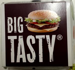 Quantas calorias em 1 porção (337 g) Big Tasty?