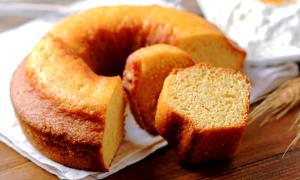 Quantas calorias em 1 porção (35 g) Bolo de Laranja?