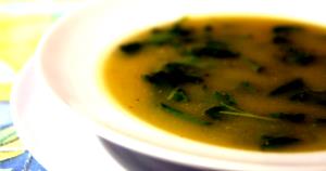 Quantas calorias em 1 porção (380 g) Sopa de Batata com Agrião?