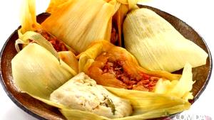 Quantas calorias em 1 Porção (70 G) Tamal com Carne?