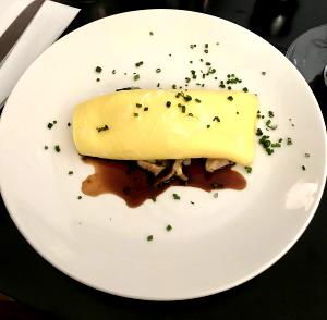 Quantas calorias em 1 Porção (75 G) Omelete ou Ovos Mexidos com Queijo?