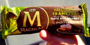 Quantas calorias em 1 porção (78 g) Magnum Tarte aux Pommes Maçã e Canela?