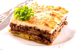 Quantas calorias em 1 Porção (86 G) Moussaka?