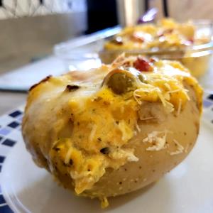 Quantas calorias em 1 Porçoes Batata Gratinada Da Ju?