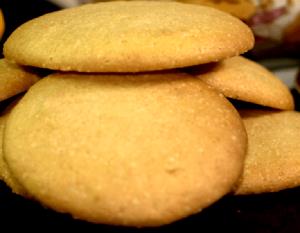 Quantas calorias em 1 Porçoes Biscoitos Esquecidos?