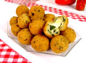 Quantas calorias em 1 Porçoes Bolinho De Batata Doce Com Espinafre Recheado Com Queijo?