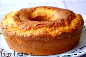 Quantas calorias em 1 Porçoes Bolo De Farinha De Arroz E Laranja?