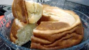 Quantas calorias em 1 Porçoes Bolo De Pão?