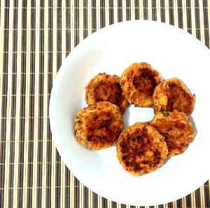 Quantas calorias em 1 Porçoes BOLINHO DE BATATA DOCE COM SOJA?