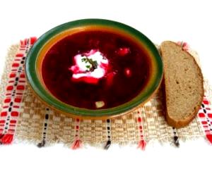 Quantas calorias em 1 Porçoes Borscht - Sopa Russa?