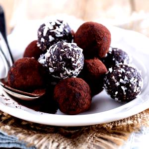 Quantas calorias em 1 Porçoes Brigadeiro Fake Low Carb?