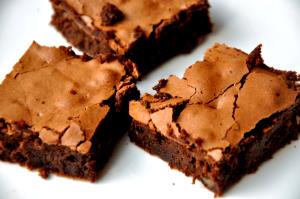 Quantas calorias em 1 Porçoes Brownie De Chocolate Com Menta?